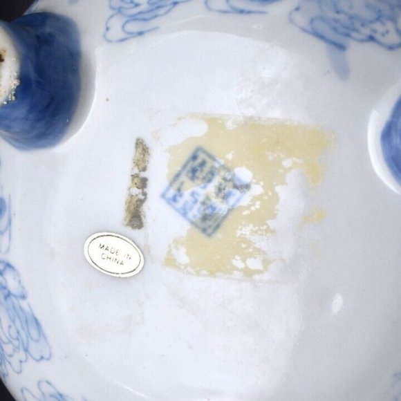 Vintage Blue and White 2 Dragons Porcelain Tripod Bowl - Picture 8 of 8